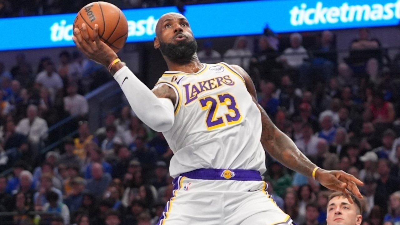 LeBron James takes swipe at 5-time NBA Champion: ‘His daddy ain’t s---’