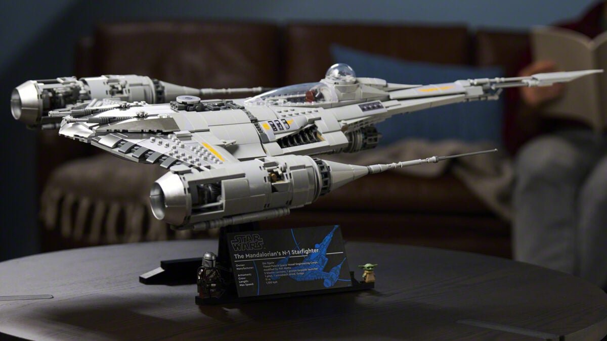 Lego's Big New 'Star Wars' Set Comes Just in Time for 'The Mandalorian and Grogu' to Replace It