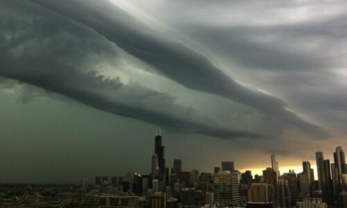 Live updates: Tornado Watch for parts of Chicago area as strong storms, large hail threaten