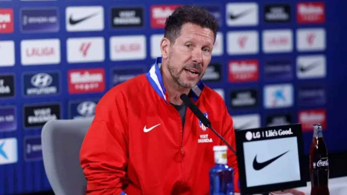 "Lookman todavía no está, menos mal que lo sacamos en la final"