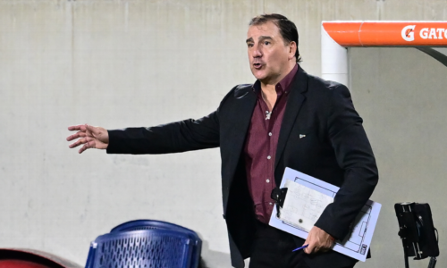 Lorenzo en acción: inició gira internacional para evaluar jugadores de Selección Colombia
