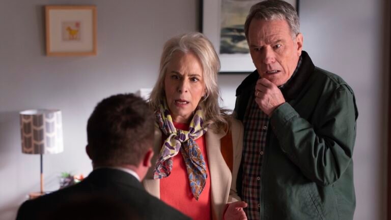 Frankie Muniz with back to camera, Jane Kaczmarek and Bryan Cranston in Malcolm in the Middle: Life’s Still Unfair