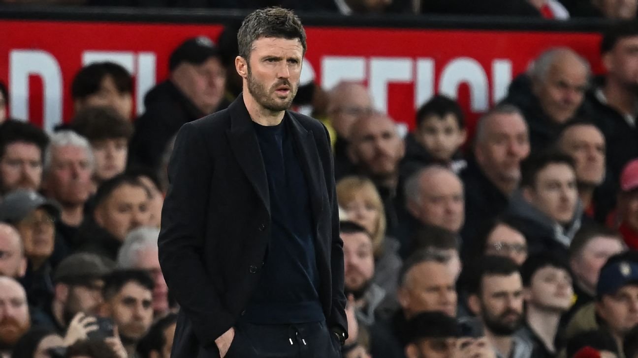 Man United boss Michael Carrick praises 'big influence' Bruno Fernandes