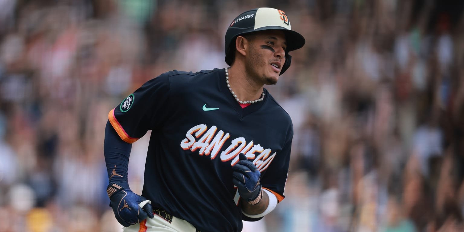 Manny Machado homers twice, Padres lose to D-backs in Mexico City Series finale