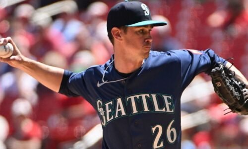 Mariners sweep Cardinals after Rob Refsnyder hits go-ahead home run