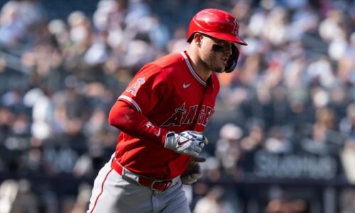 Mike Trout hits fifth homer of series at Yankee Stadium