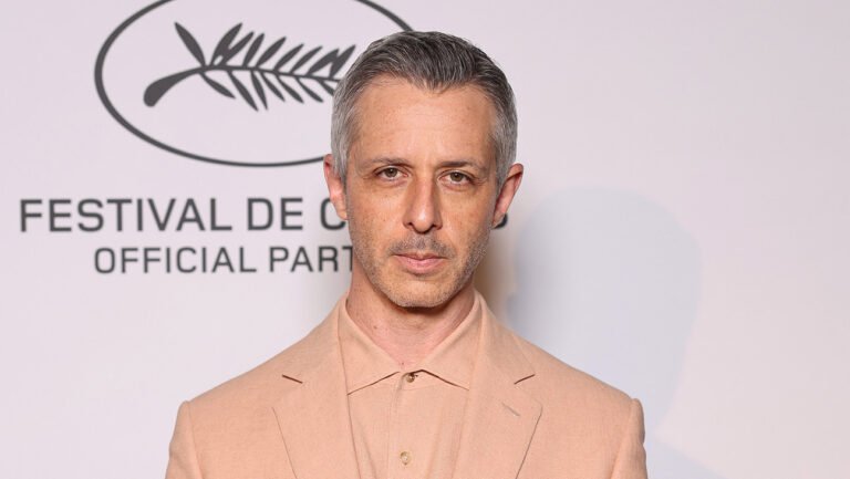 Jeremy Strong