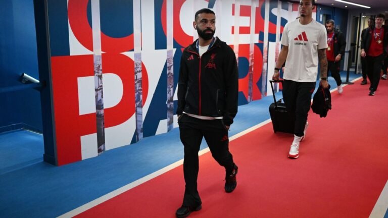 Mohamed Salah benched for Liverpool quarterfinal with PSG