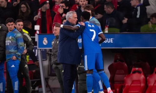 «Mourinho? É triste. Vinícius é o alvo»