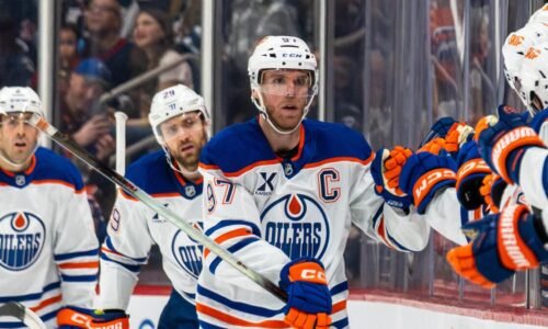 NHL Playoffs 2026 picks: Best bets for Lightning-Canadiens, Oilers-Ducks, more on Sunday