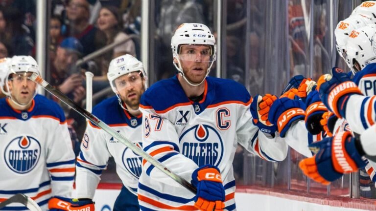 NHL Playoffs 2026 picks: Best bets for Lightning-Canadiens, Oilers-Ducks, more on Sunday