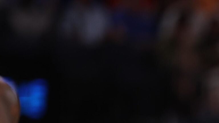 Nate Oats Eyes Hofstra's Cruz Davis to Bolster Alabama's Guard Play