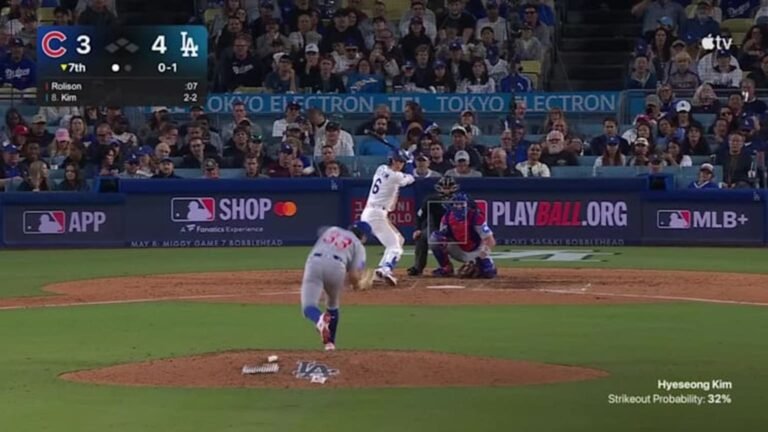 Nico Hoerner's incredible heads-up defense | 04/24/2026