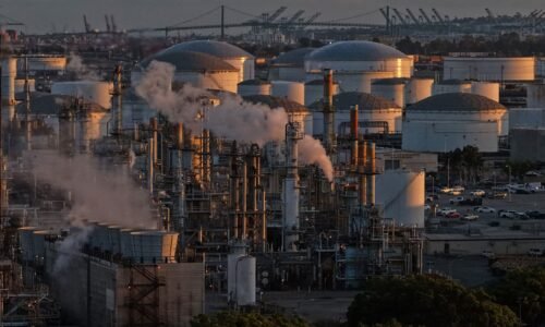 Oil prices plunge below $95 after Trump agrees to Iran ceasefire