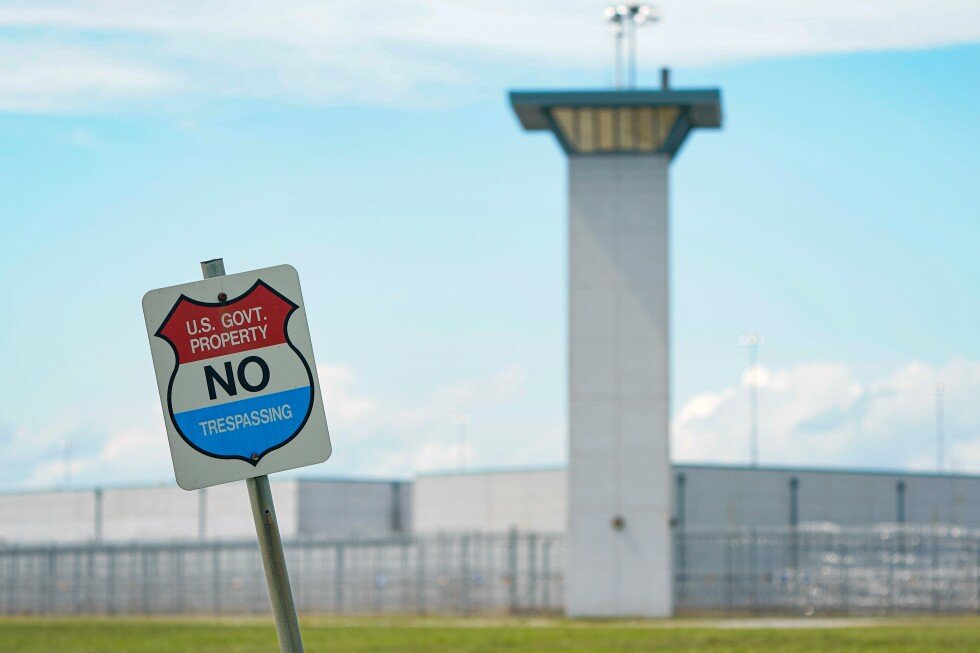 Order reclassifies marijuana but leaves federal convictions