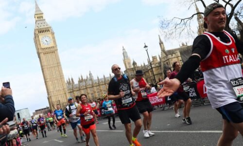 Organizing the London Marathon: Pace-setters, a $50,000 time bonus and bespoke menus