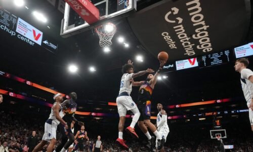 Phoenix Suns vs Dallas Mavericks. Live updates, more