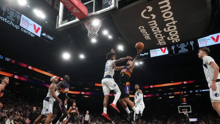 Phoenix Suns vs Dallas Mavericks. Live updates, more