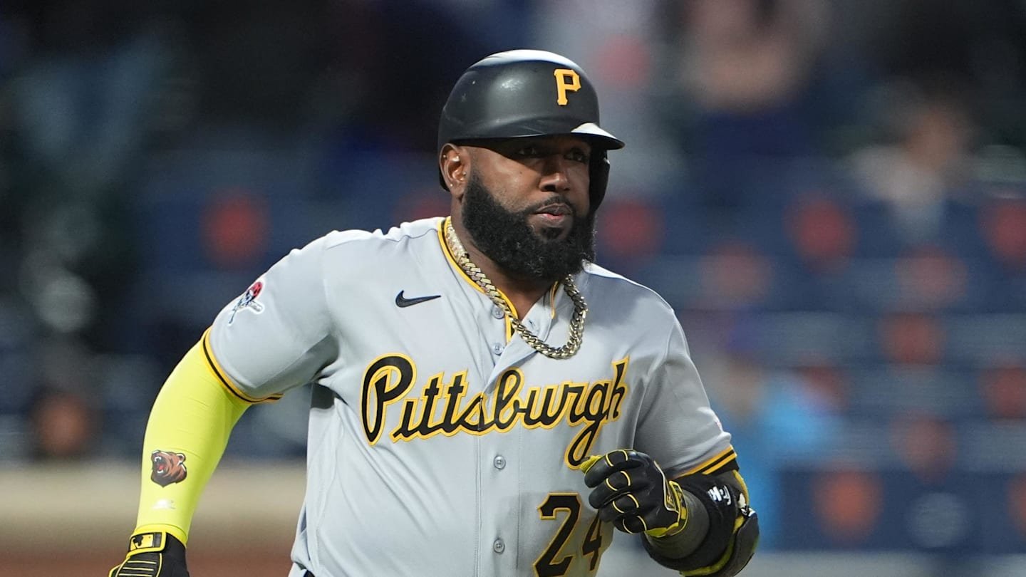 Mar 28, 2026; New York City, New York, USA; Pittsburgh Pirates designated hitter Marcell Ozuna (24) runs out a single against the New York Mets during the eleventh inning at Citi Field. Mandatory Credit: Gregory Fisher-Imagn Images