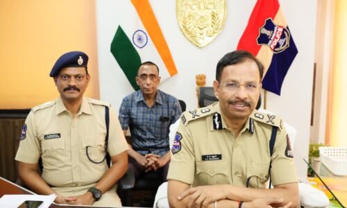 Police Arrest 32 Bank Officials For Multistate Cybercrime Racket