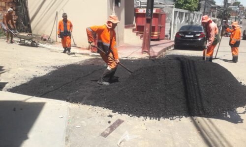 Prefeitura recupera rede de drenagem no bairro Betânia