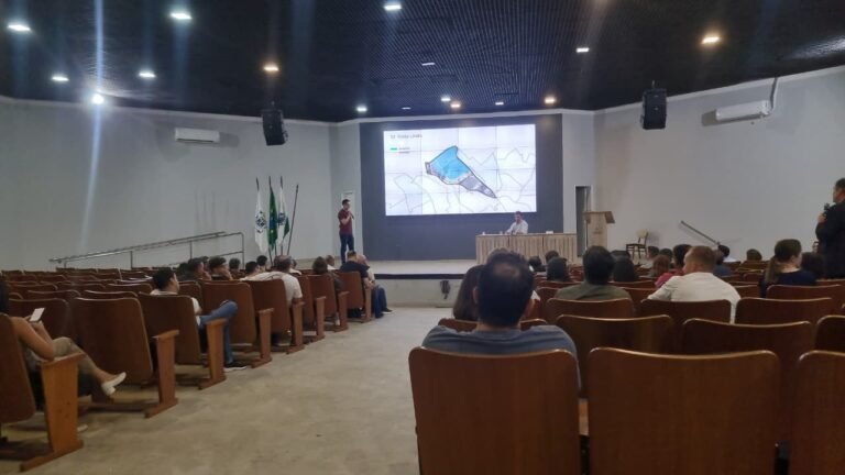 Proposta de criação de 19 novos bairros em Cascavel é apresentada em audiência pública