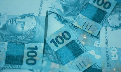 Quando é o quinto dia útil de abril 2026? Veja data para pagamentos dos salários