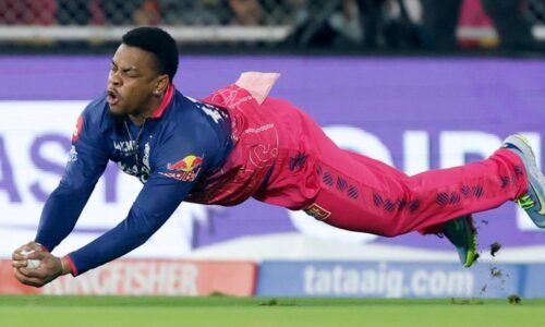RR opt to bat, Hetmyer and Brijesh return