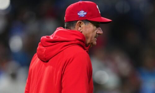 Rob Thomson fired as Phillies manager