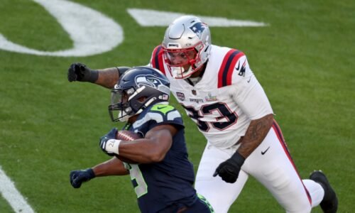 Saints to sign LB Anfernee Jennings