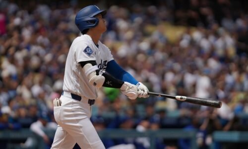 Shohei Ohtani homers off first pitch from Jacob deGrom