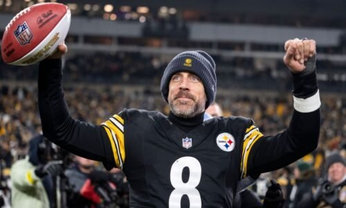 Steelers still giving Rodgers space to mull future as draft looms