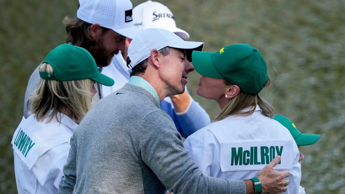 Still with golfer and daughter Poppy?