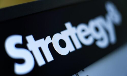 Strategy Buys 13,927 Bitcoin For $1 Billion As MSTR Squeezes Into A Make-Or-Break Level