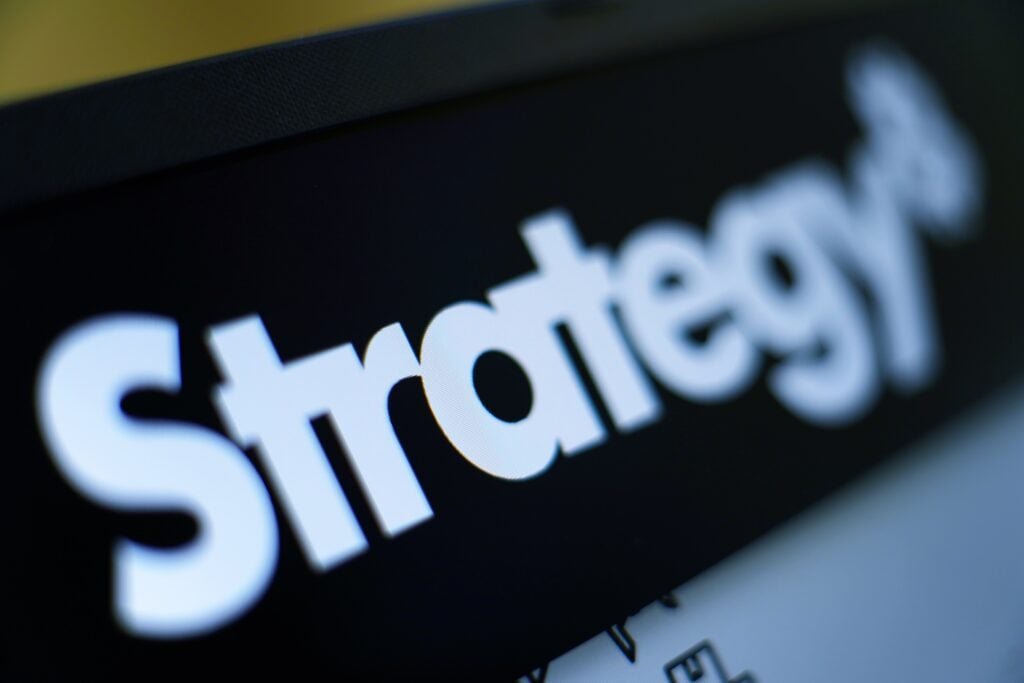 Strategy Buys 13,927 Bitcoin For $1 Billion As MSTR Squeezes Into A Make-Or-Break Level