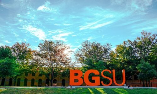 A sunny day on Bowling Green's campus (photo via BGSU).