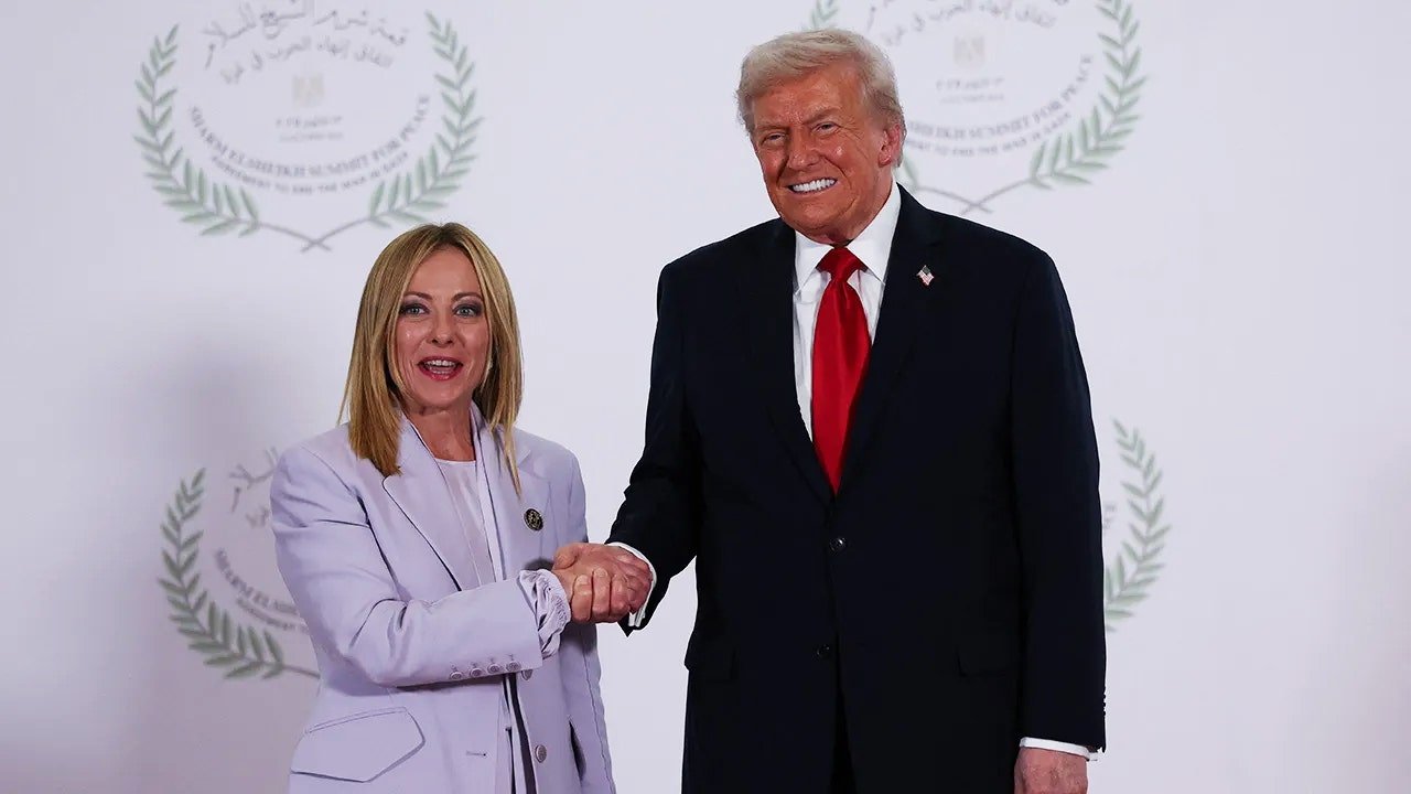 Trump calls Giorgia Meloni 'unacceptable' after she rebukes his Pope Leo XIV remarks