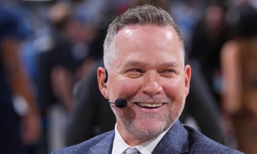 UNC to hire ex-NBA coach Michael Malone as HC, sources say