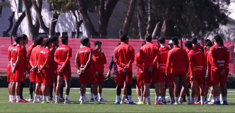 Un regreso en los convocados de Chivas para cerrar el CL26 ante Tijuana