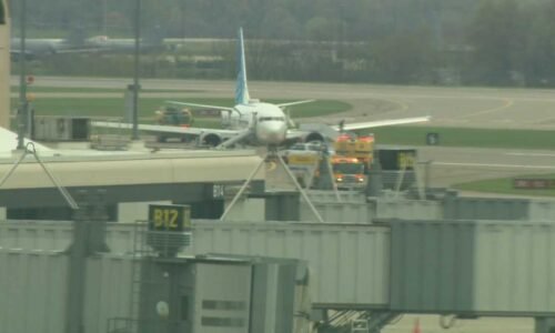 United Flight diverted to Pittsburgh International Airport after possible security concern