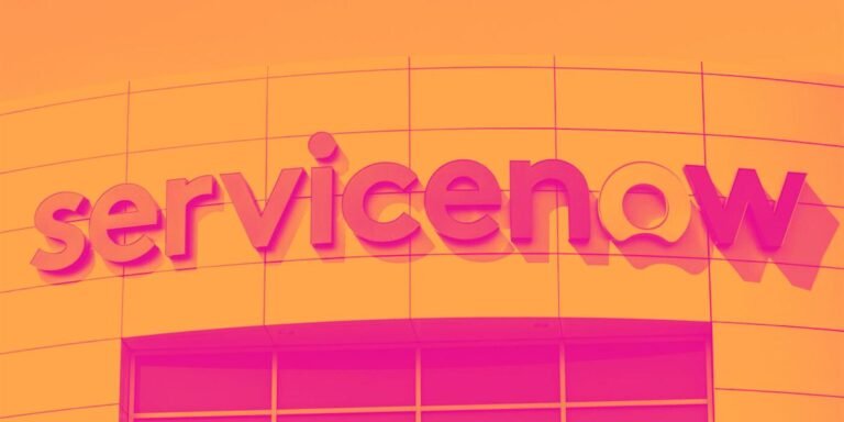 Why ServiceNow (NOW) Stock Is Nosediving