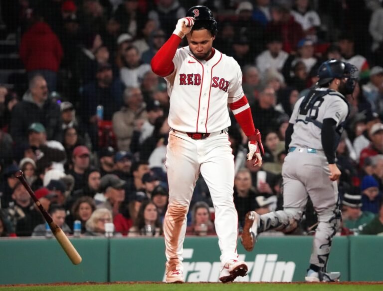 First baseman Willson Contreras struck out swinging in the eighth inning as the Red Sox were beaten by the Yankees for the second straight game.