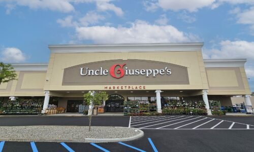 Uncle Giuseppe's Tinton Falls store