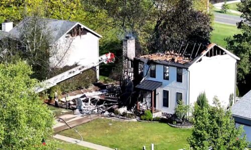 2 dead after plane crashes into Akron home