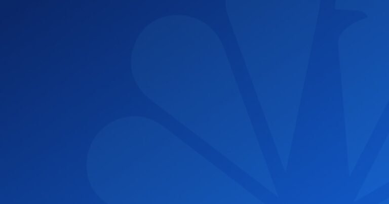 2 dead after plane crashes into Ohio home