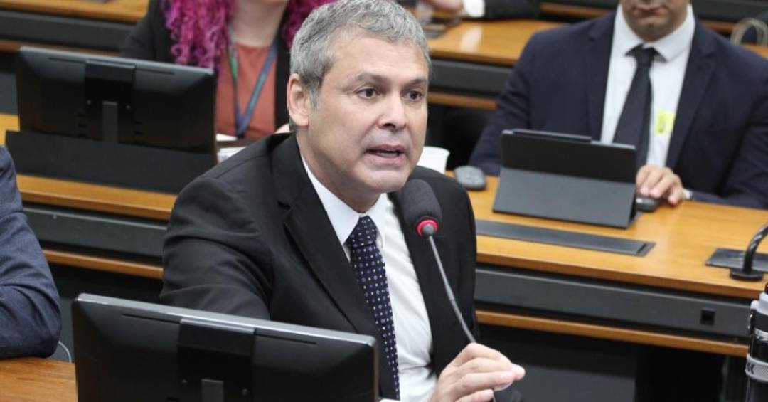 A resposta de Lindbergh à acusação de calúnia contra relator da CPMI do INSS