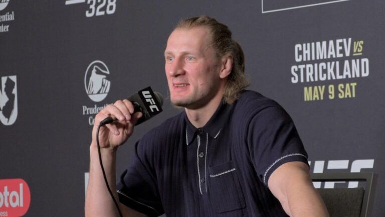 Alexander Volkov breaks down Ciryl Gane's advantage over Alex Pereira