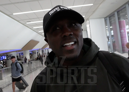 Andre Berto Warns Adrien Broner About Streaming, Don't Get Lost In The Sauce!