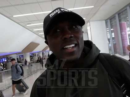 Andre Berto Warns Adrien Broner About Streaming, Don't Get Lost In The Sauce!