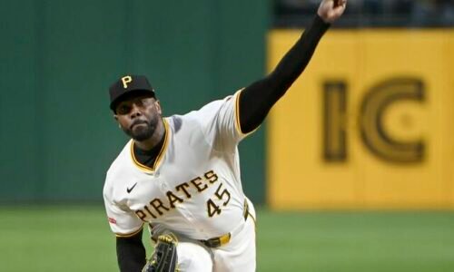 Aroldis Chapman sure would look good in the Pirates’ bullpen